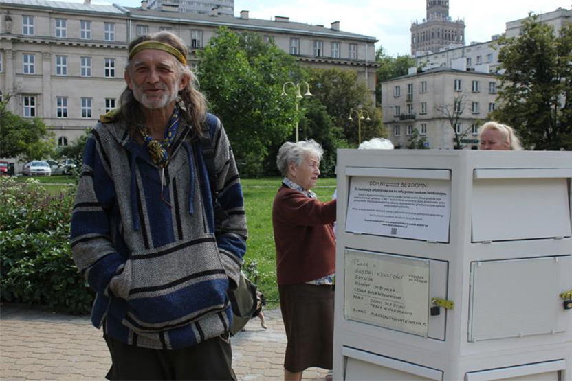 Socially engaged project Domni–Bezdomni for homeless people in Warsaw by artist Eugenia Wasylczenko